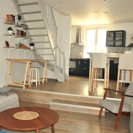 Duplex Avec Belle Terasse Au Centre De Bayonne Apartment Exterior photo